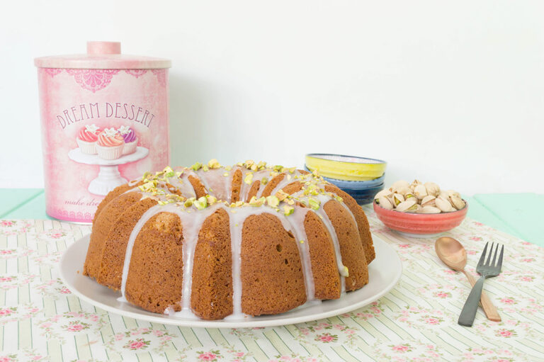 Bundt cake de pistachos