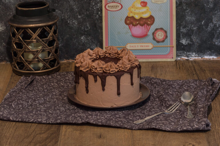 TARTA DE CHOCOLATE RELLENA CON GANACHE